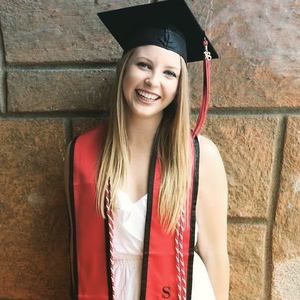 Meet your Posher, Rebecca